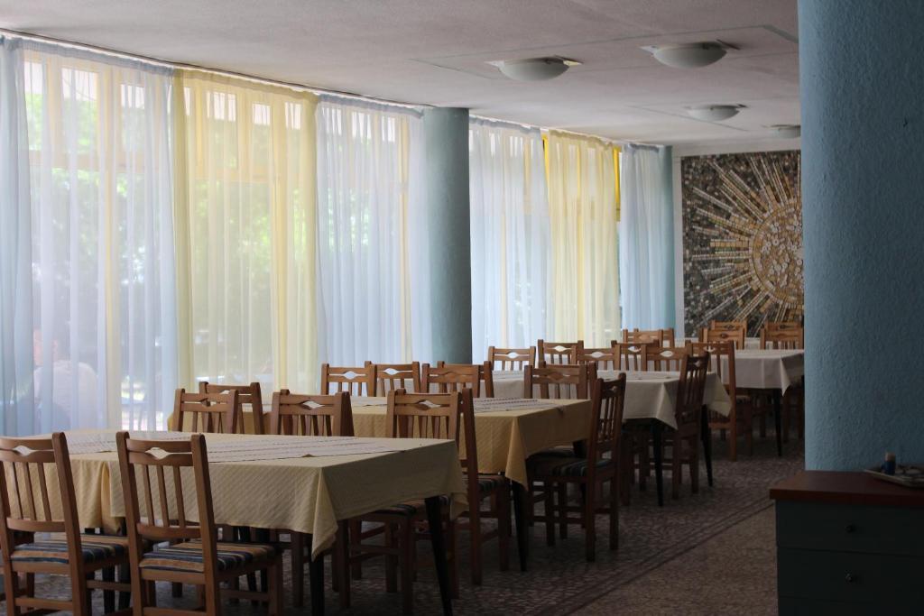 Diana Hotel Golden Sands Ngoại thất bức ảnh