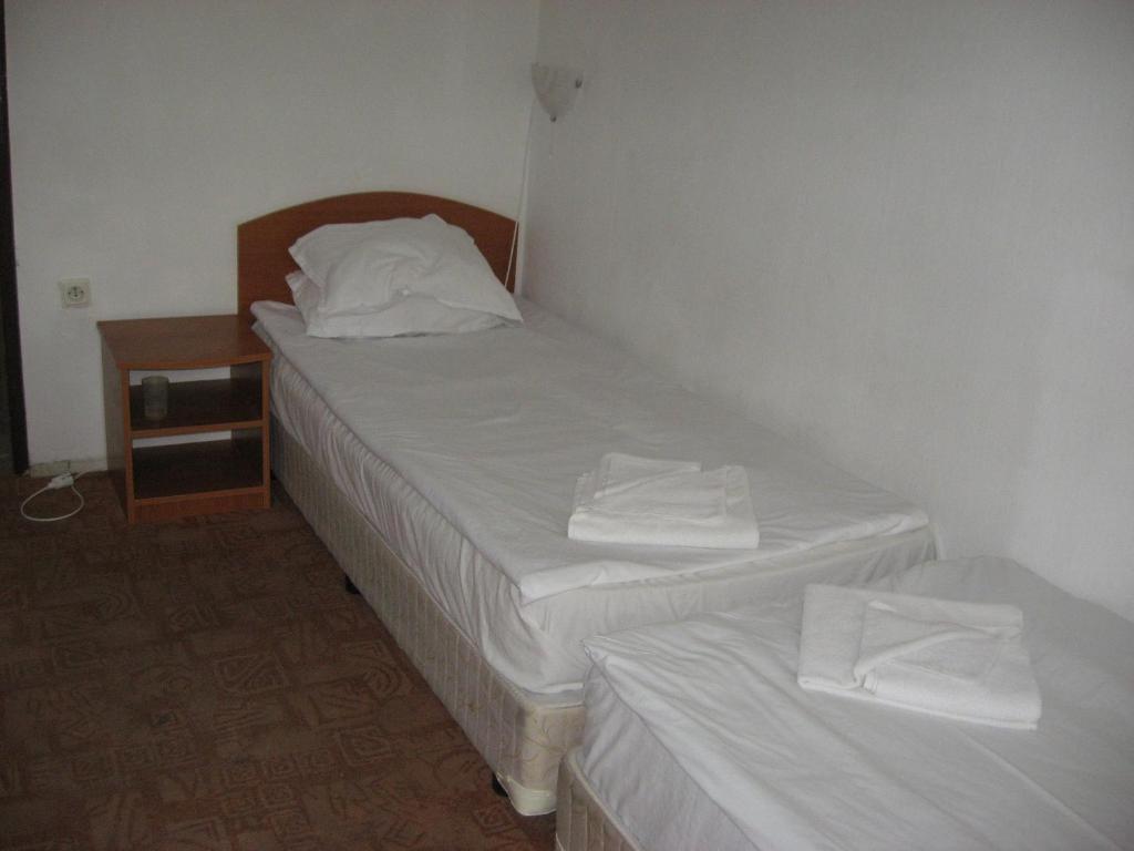 Diana Hotel Golden Sands Phòng bức ảnh