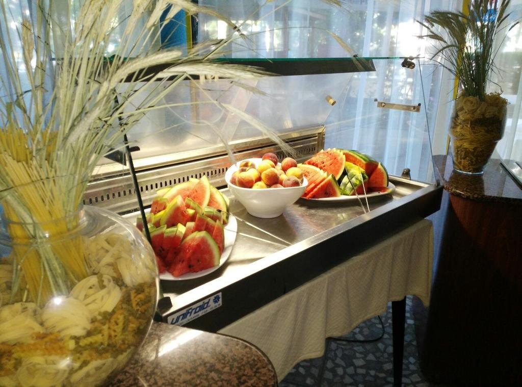 Diana Hotel Golden Sands Ngoại thất bức ảnh