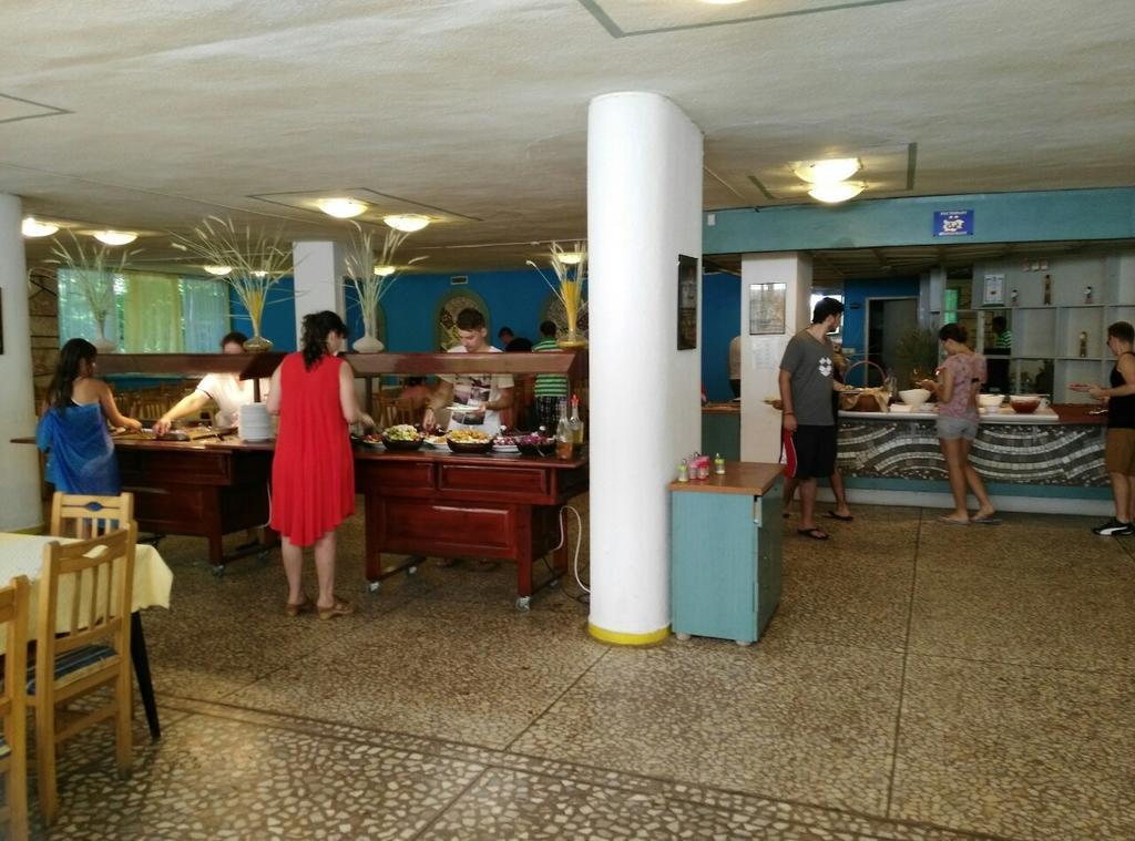 Diana Hotel Golden Sands Ngoại thất bức ảnh